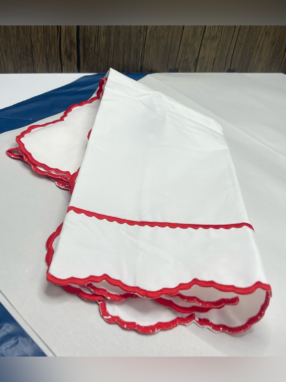 Sferra Pettine Boudoir Sham Crimson Red Scalloped Embroidery Cotton Percale New